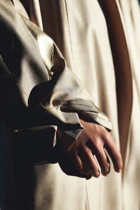 Editorial — look 13