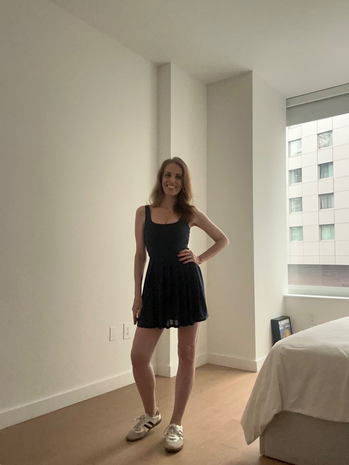 MONIQUE LA BARR