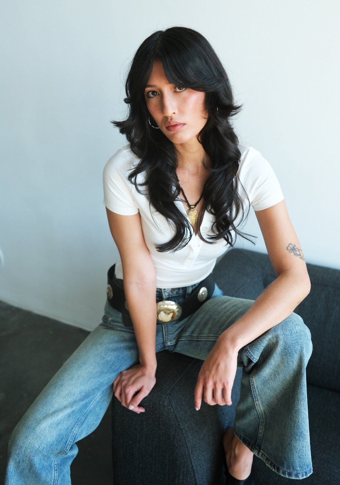 LARA TOMENCHOK