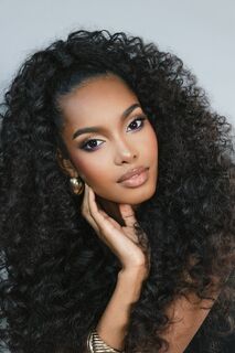 Alyssa Khan — hair model