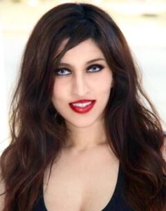 Alysa Nagamiea — hair model