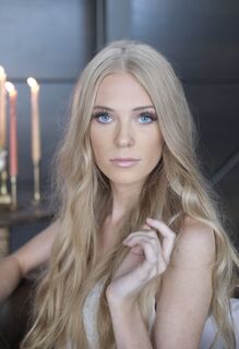 Zoie reiser — hair model