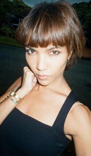 Naamah Saint-Hilaire — hair model