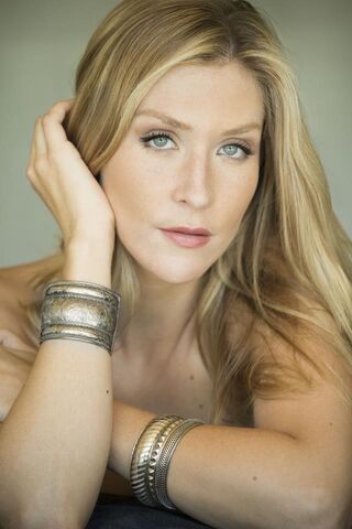 Laurie Mannette — hair model in Los Angeles, CA