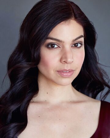 Anahi Bustillos — hair model in Los Angeles, CA