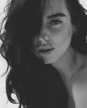 Vanessa — hair model in Toronto, ON