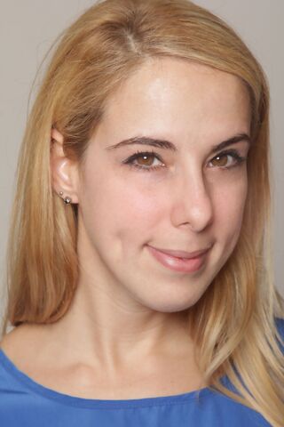 adria — hair model in Hollywood, FL