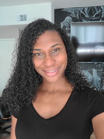 Kelli Wiltshire — hair model in Van Nuys, CA
