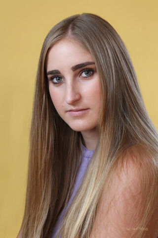 Sarah Kozloski — hair model in Burbank, CA