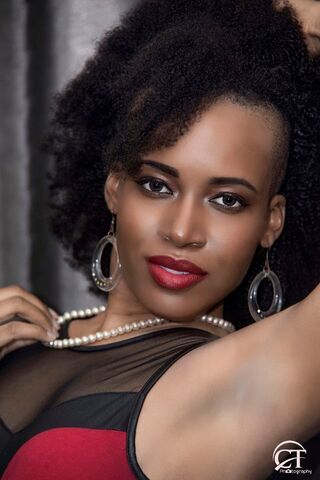 Vivian Nwoke — hair model in Bronx, NY