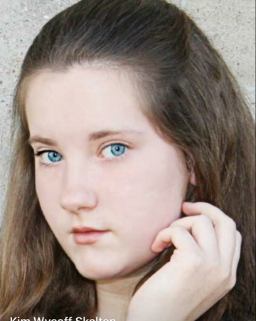 Lauran Skelton — hair model in Wichita, KS