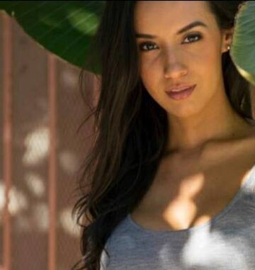 jimena grimaldos — hair model in West Hollywood, CA