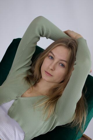 Anastasiia Naumenko — hair model in Wheeling, IL
