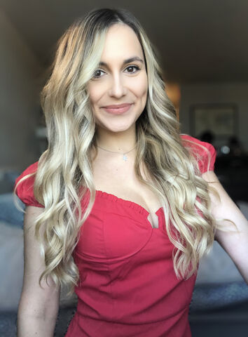 Nesrin — hair model in Philadelphia, PA
