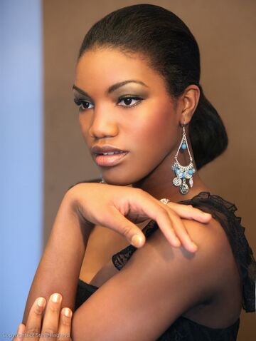 Naomi Sumler — hair model in Pasadena, CA