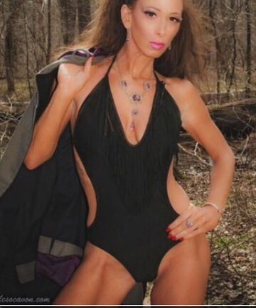 Julie Wilson — hair model in New York, NY