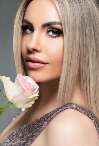 Doryanna — hair model in Atlanta, GA