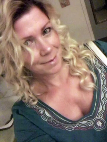 Saundra Sonnier — hair model in Mission Viejo, CA