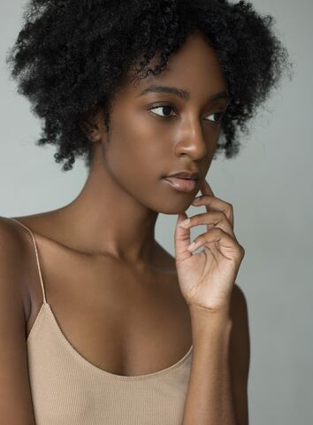 Lynsey Prosper — hair model in Brooklyn, NY
