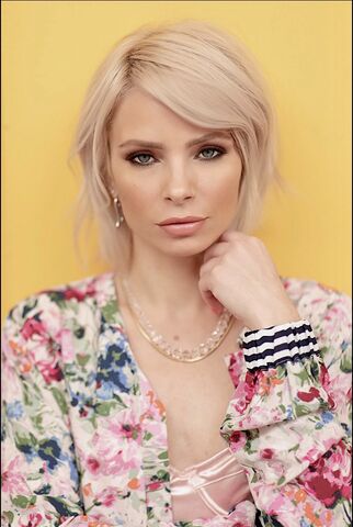 Kristin de la Renta — hair model in New York, NY