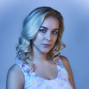 Lauren Tomhave — hair model in Los Angeles, CA