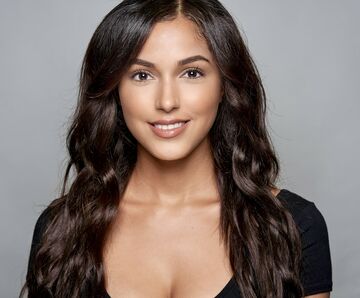 Wilnette Ortega — hair model in Miami, FL