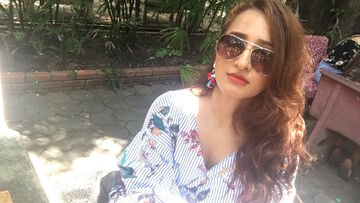 Amandeep Kaur — hair model in Garden City, NY