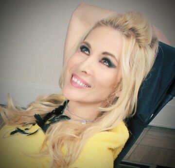 SILKE SORENSON — hair model in West Hollywood, CA