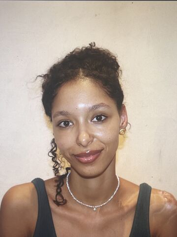 Sahra — hair model in Beverly Hills, CA