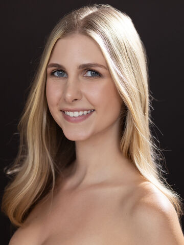 Amanda Banic — hair model in Brooklyn, NY