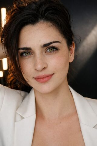 lea — hair model in Miami, FL