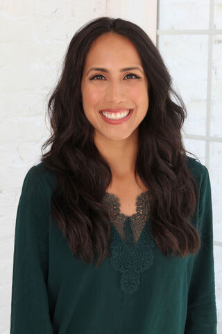 Stephanie Zelaya — hair model in Chicago, IL