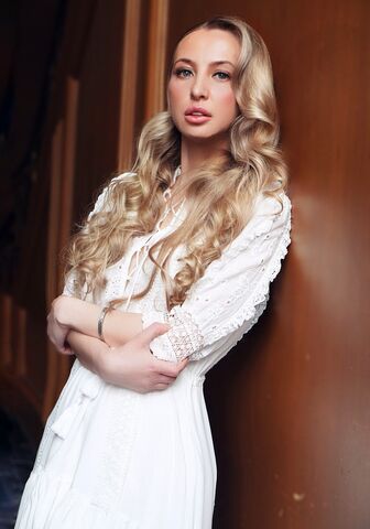 Elena "Lina" Goodson — hair model in Chicago, IL