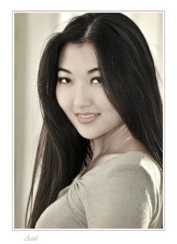 Assel — hair model in Woodland Hills, CA