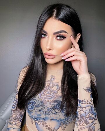 Liliana — hair model in Los Angeles, CA