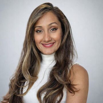 Karishma — hair model in Buffalo Grove, IL