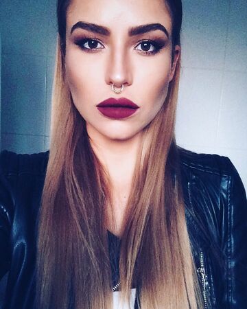 Maria Goodstein — hair model in Toronto, ON