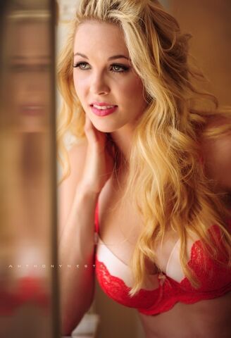 Kelly Brown — hair model in Orlando, FL