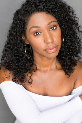 Nicole Ballantine — hair model in Los Angeles, CA