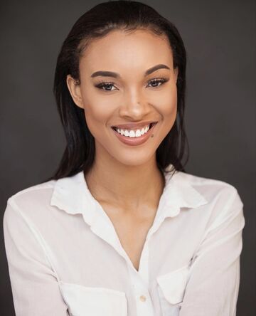 Cierra green — hair model in NY