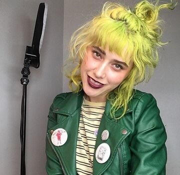 Angelica — hair model in Chicago, IL