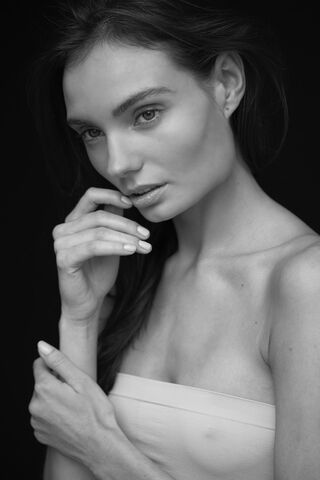 Tina — hair model in New York, NY