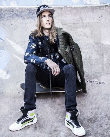 Hans Kavestam — hair model in Brooklyn, NY