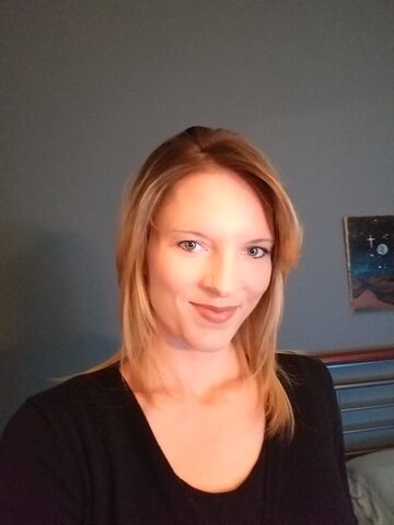 Danielle Schneider — hair model in Chicago, IL