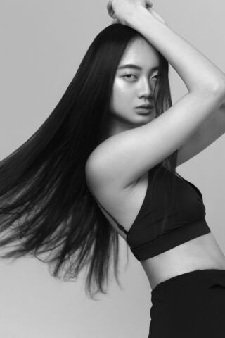 Sandra Zhang — hair model in New York, NY