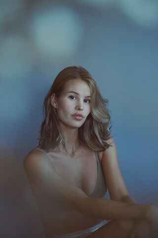 Elvira Novek Tröger — hair model in Los Angeles, CA