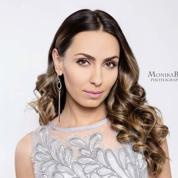 Galina Petrova — hair model in Chicago, IL