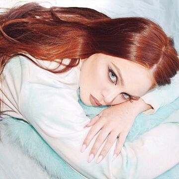 Emma Dewing — hair model in Los Angeles, CA