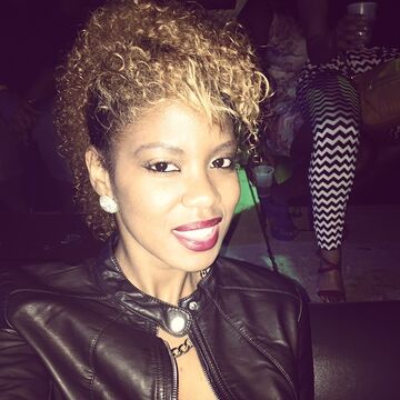 Lory Toussaint — hair model in West Palm Beach, FL