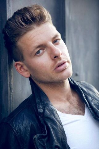 Gabriele — hair model in Miami, FL
